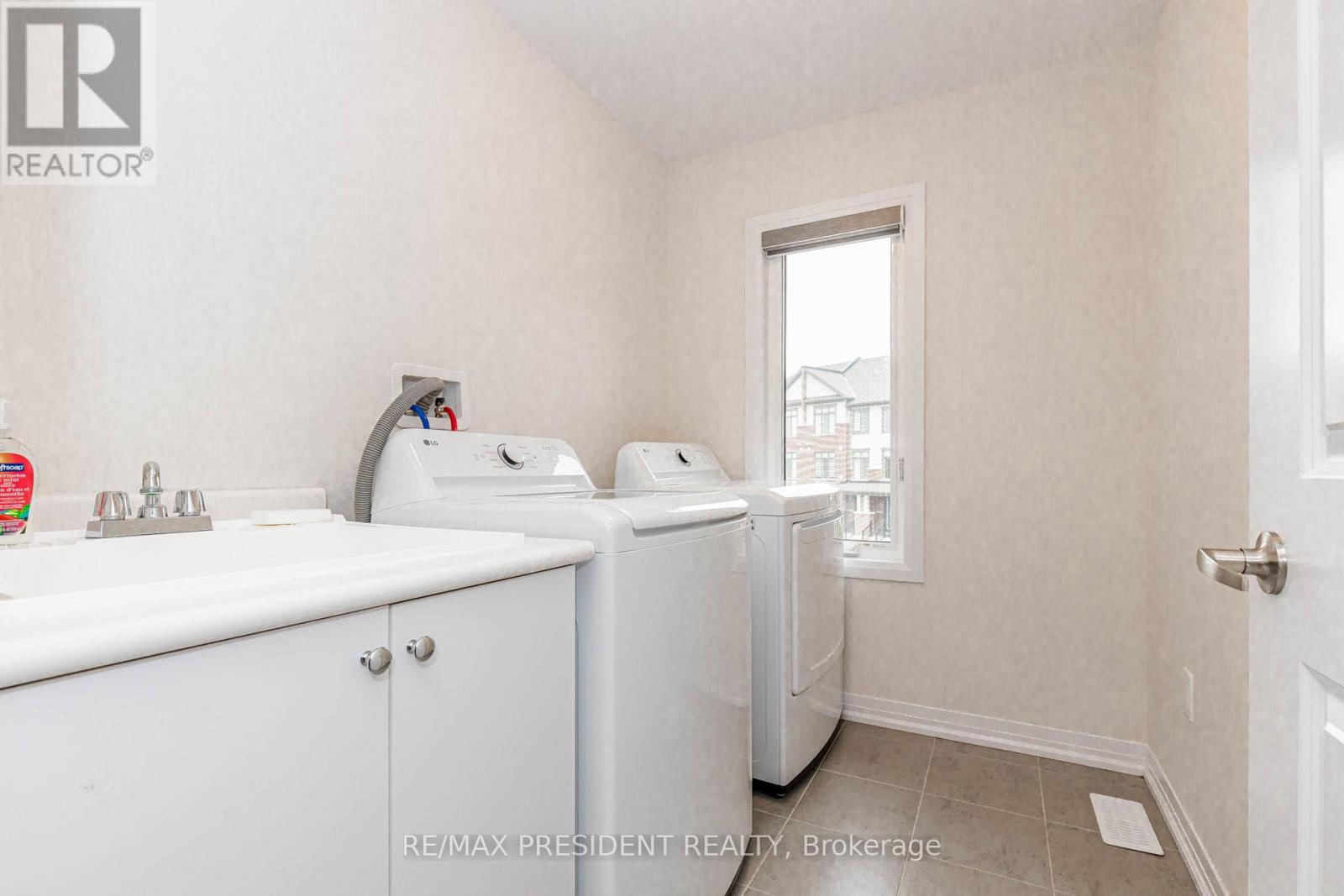 405 NEWMAN DRIVE - 43