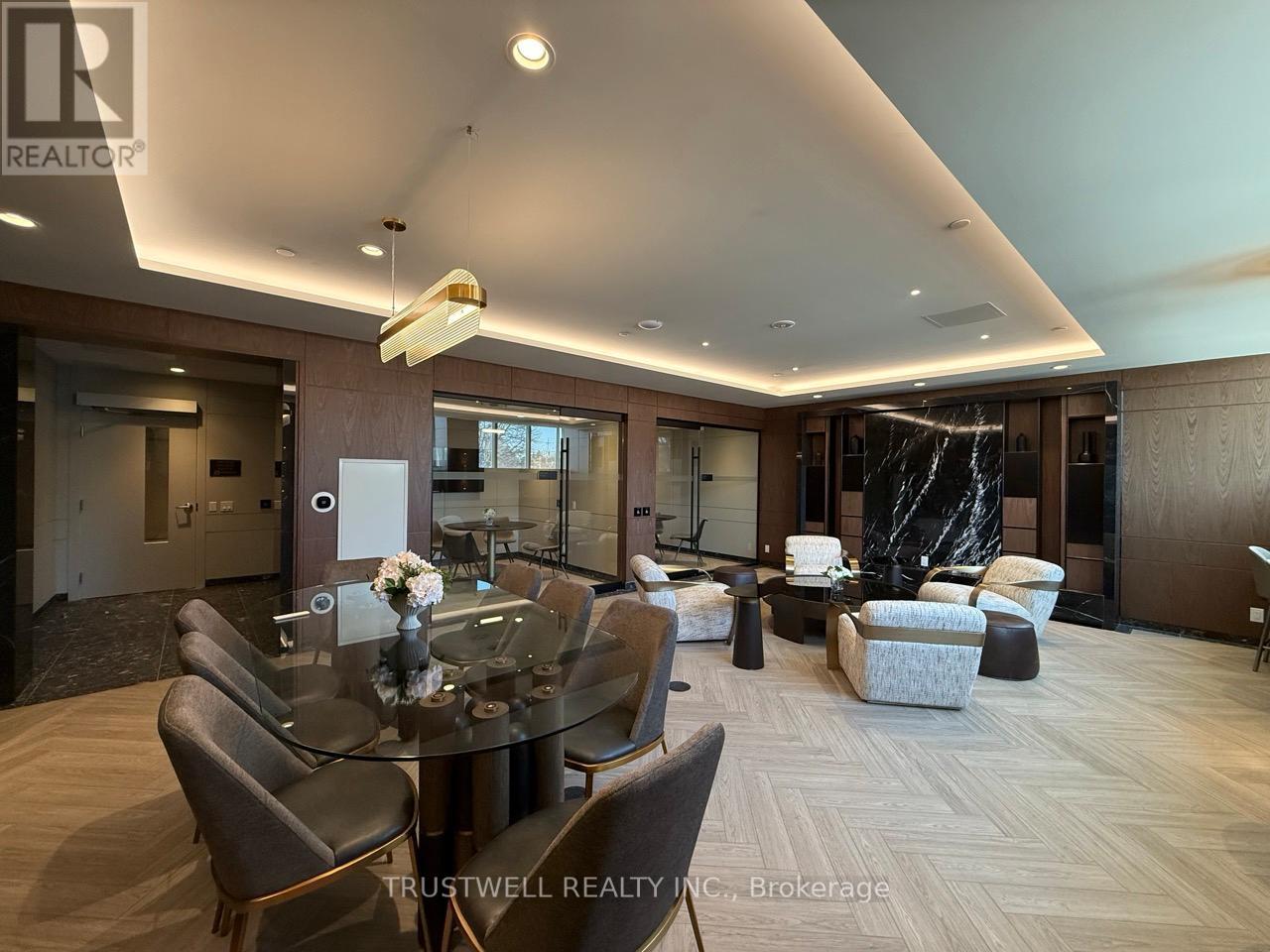 #503 6 GREENBRIAR ROAD - 24