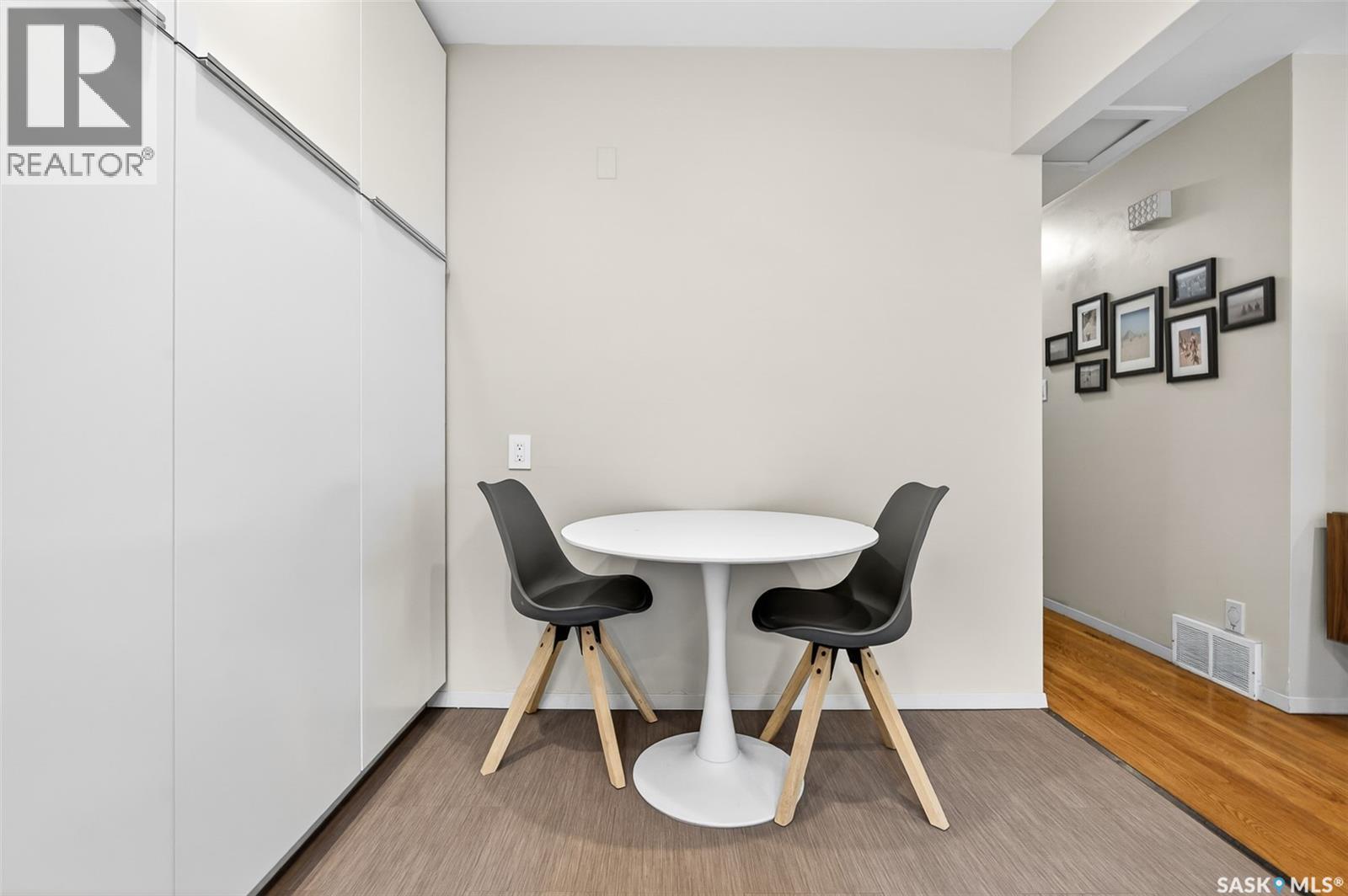 1198 Duffield CRESCENT - 21