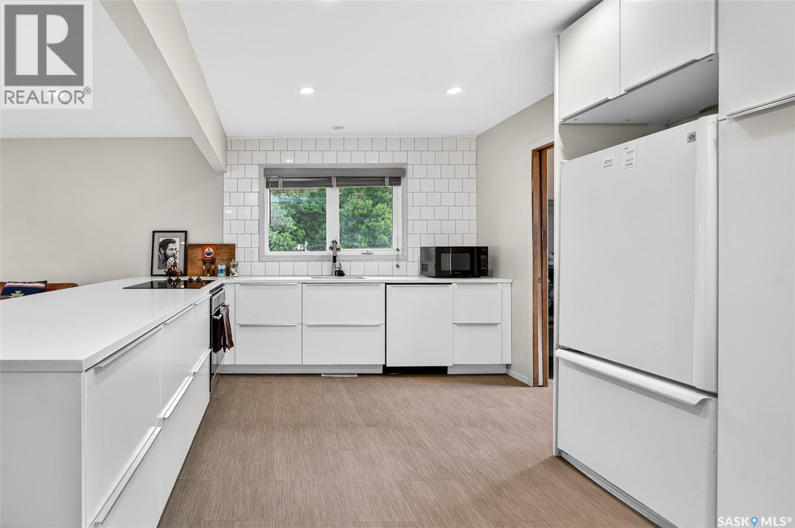 1198 Duffield CRESCENT - 22