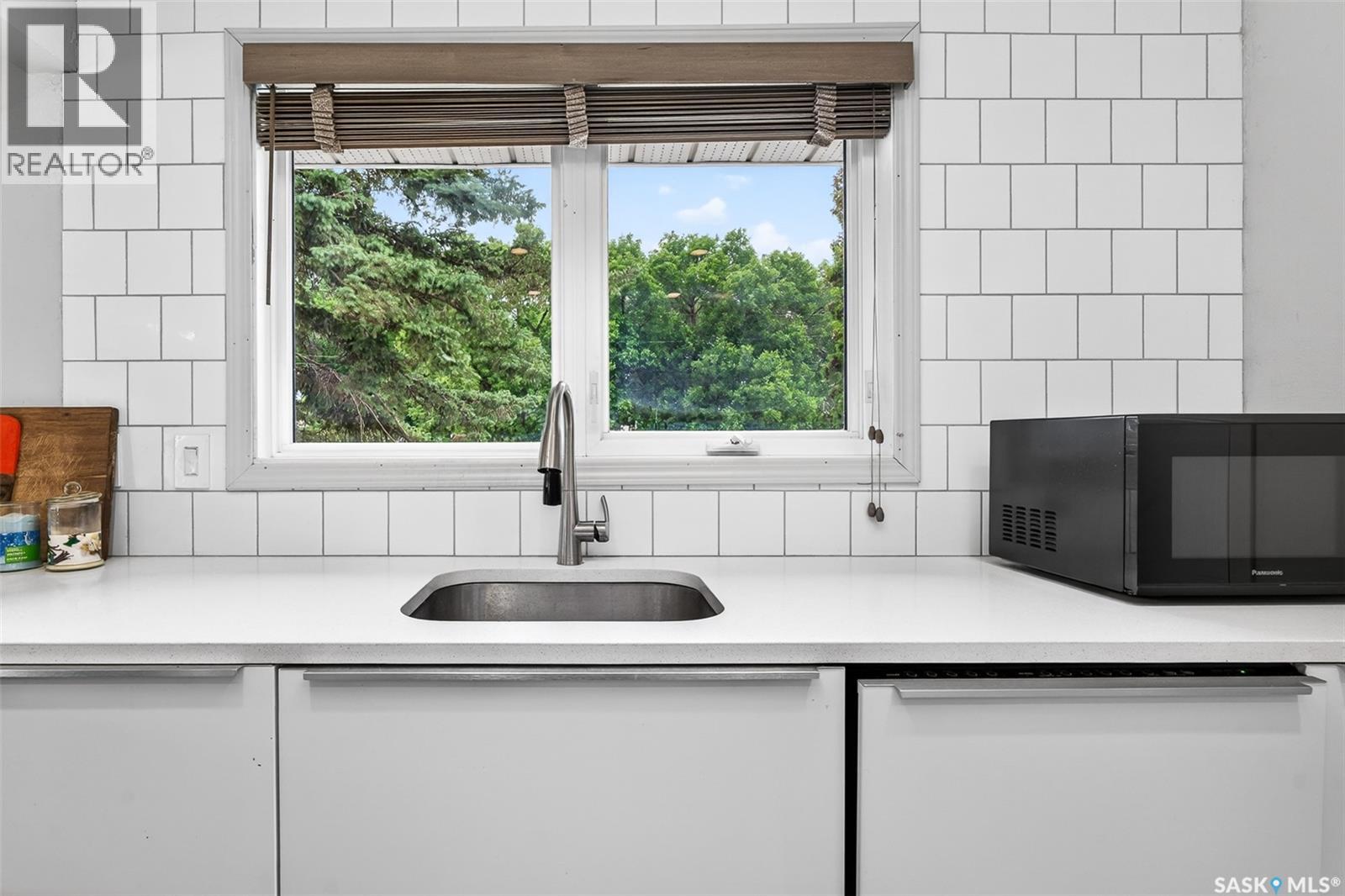 1198 Duffield CRESCENT - 31