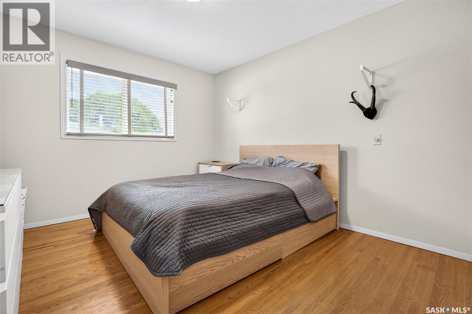 1198 Duffield CRESCENT - 34