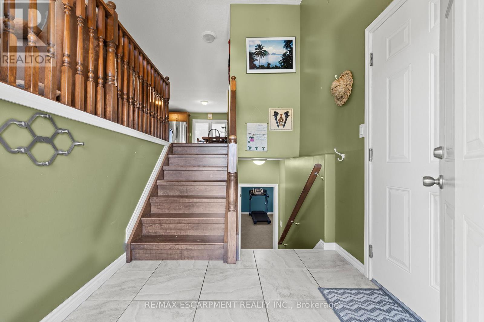 92 WHITE WATER DRIVE - 6