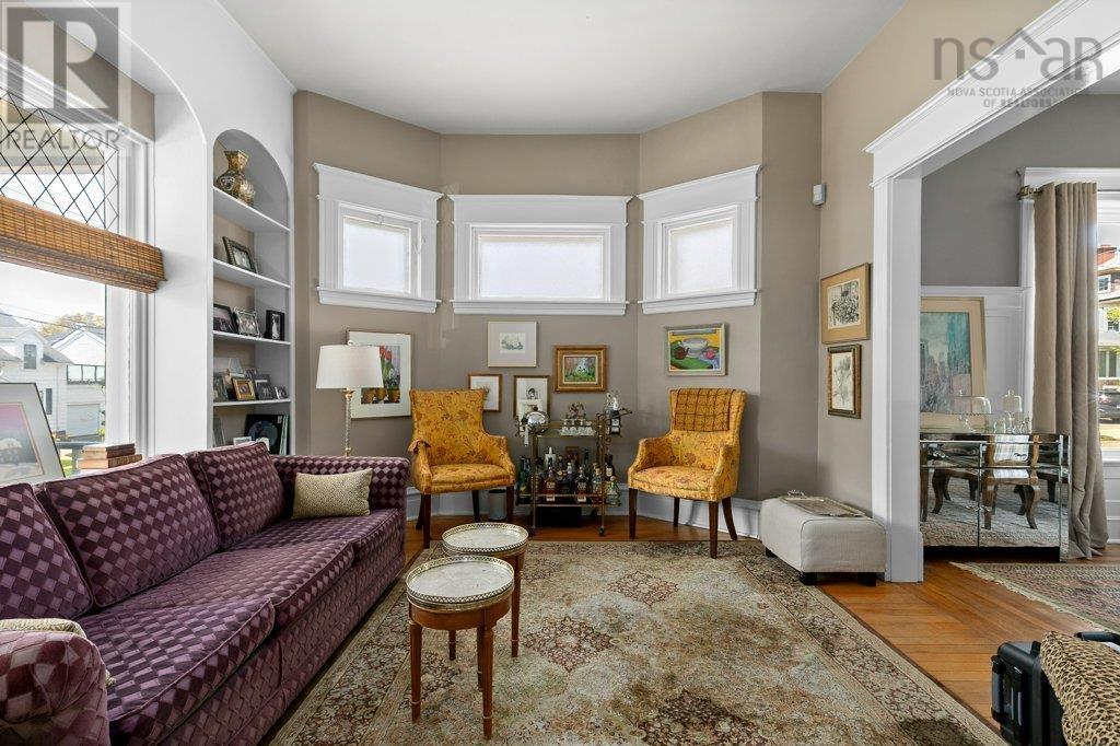 1535 Larch Street - 24