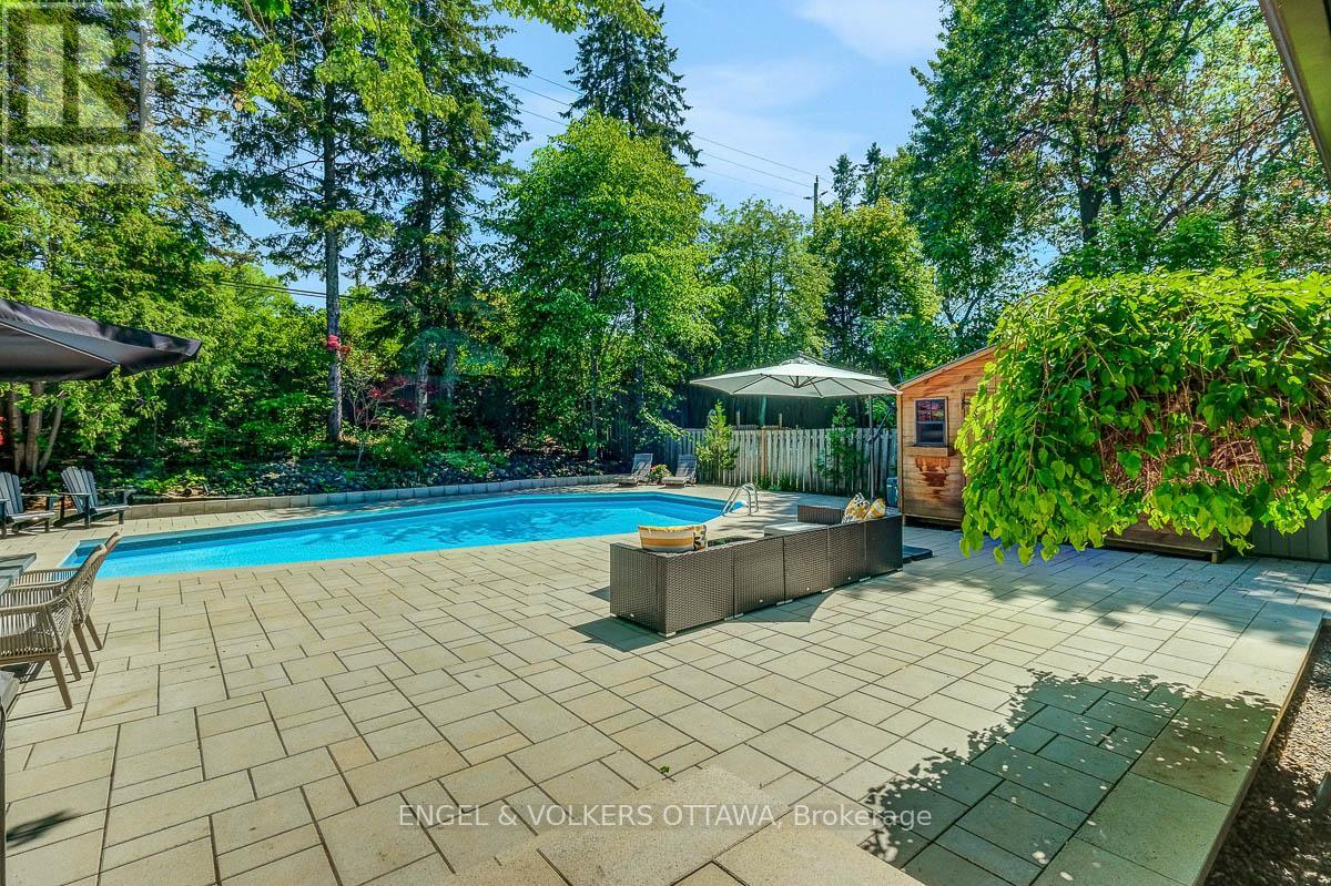 5 Bed, 2 Bath House for Sale in Ottawa – 54 QUALICUM STREET, Ottawa – MLS# X13433346 - Image 37