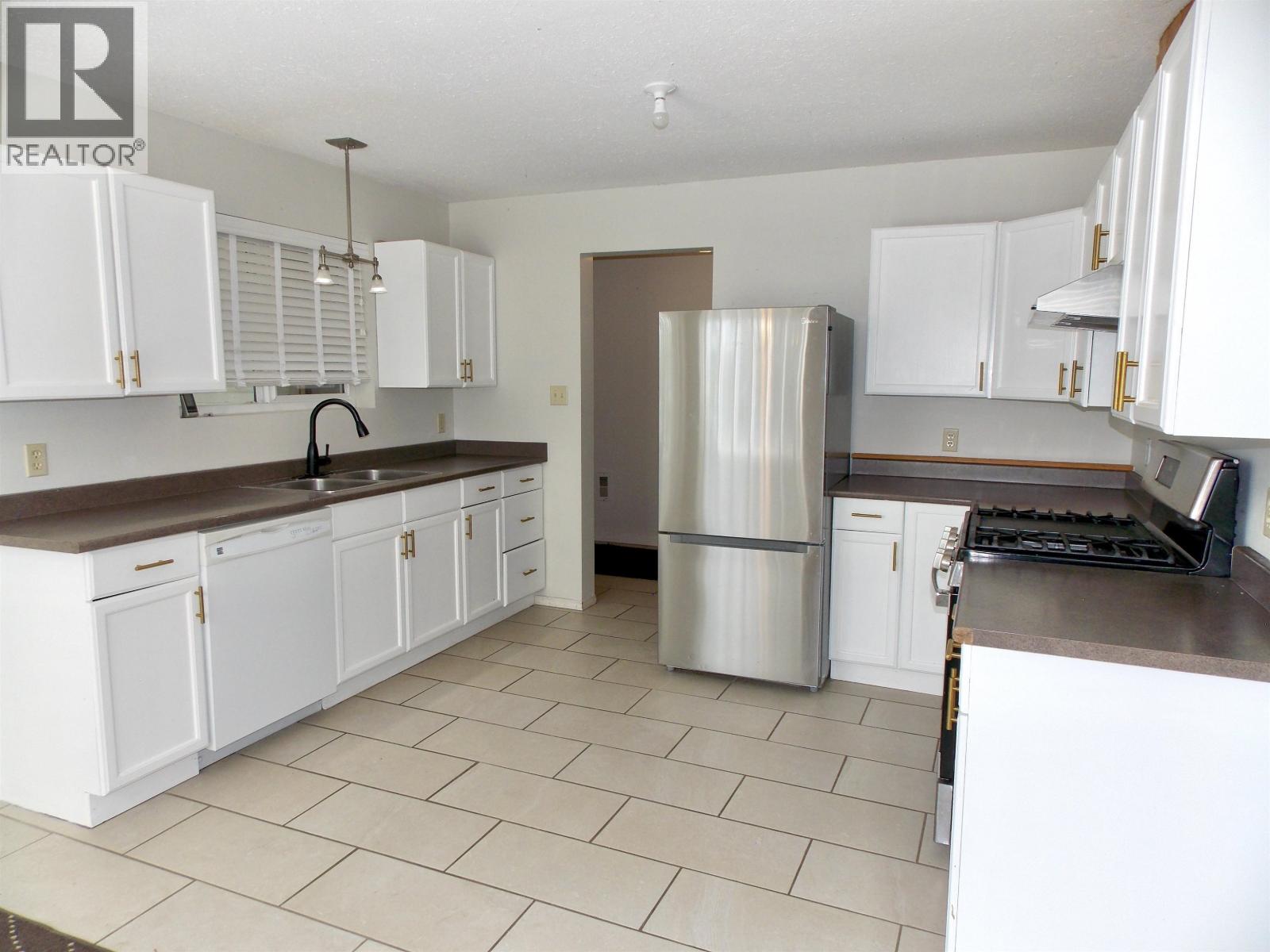 4126 MCKINLEY DRIVE - 17
