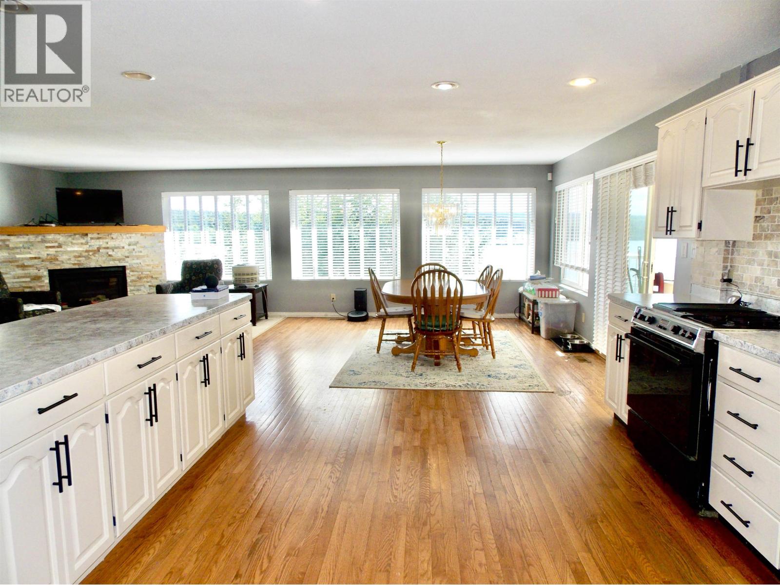 4126 MCKINLEY DRIVE - 3