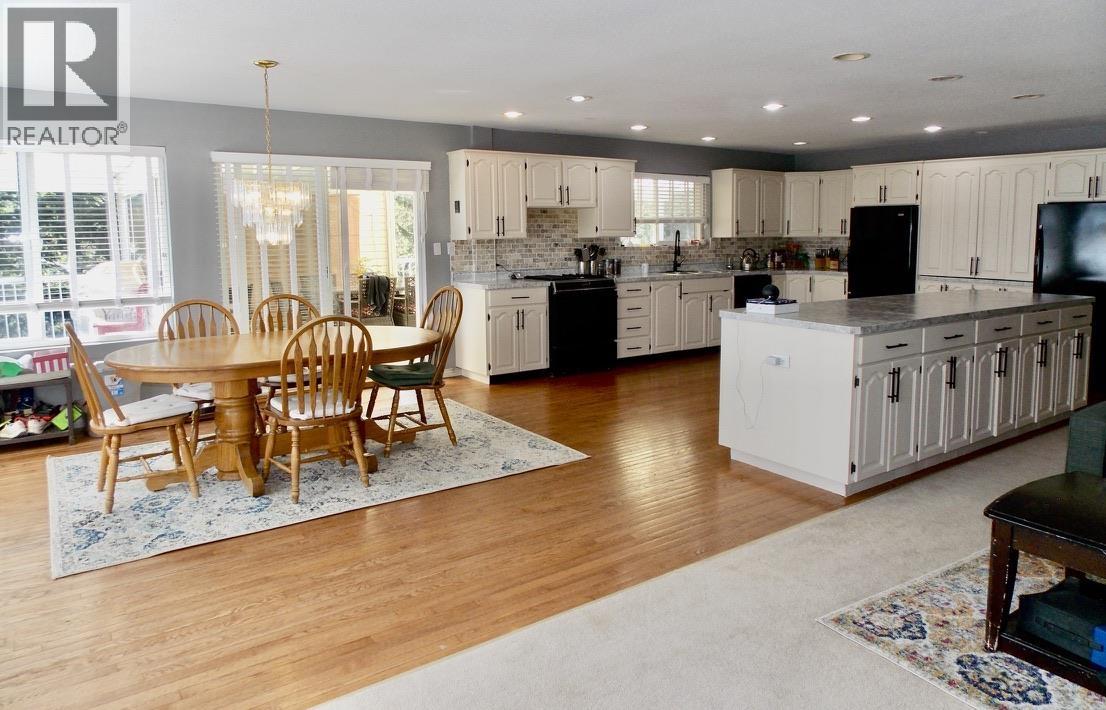 4126 MCKINLEY DRIVE - 6