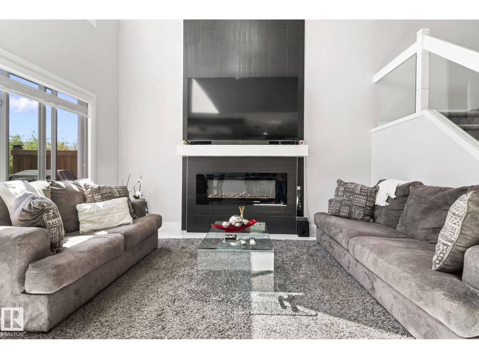 6423 175 AV NW — photo 11