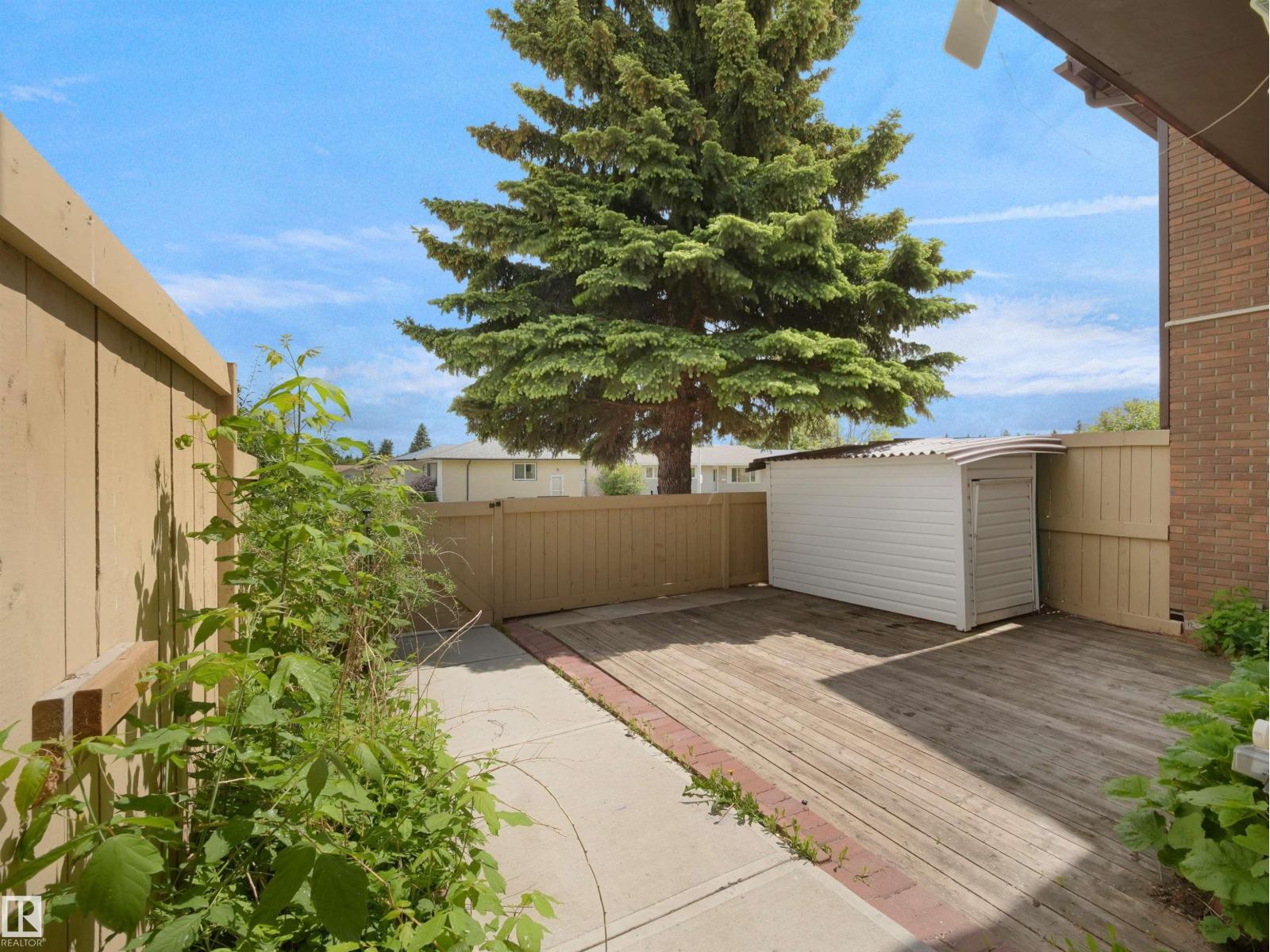 #4 14110 80 ST NW - photo 3