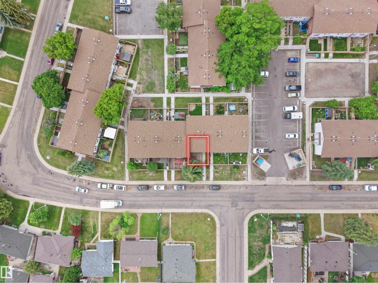 #4 14110 80 ST NW — photo 33