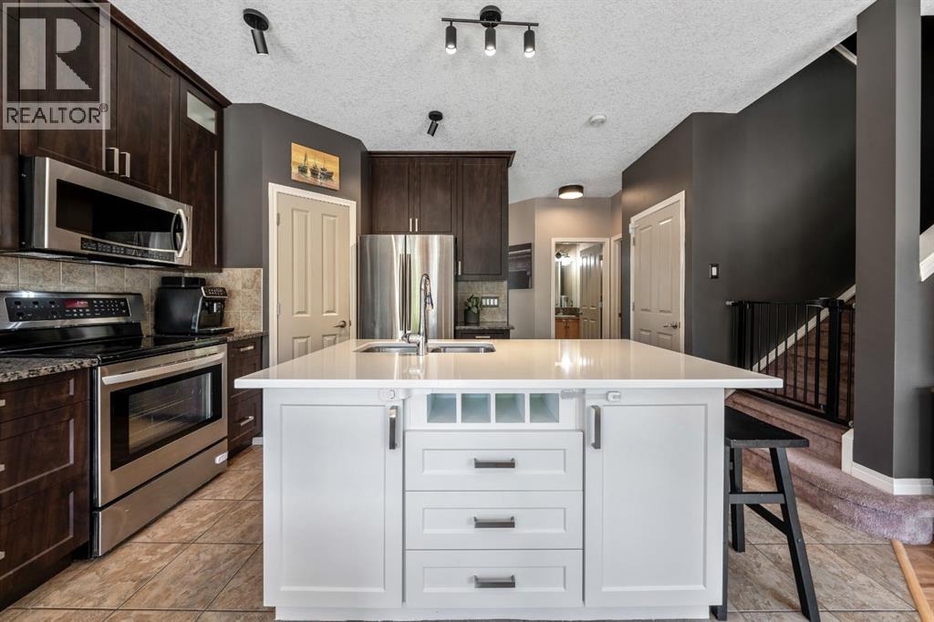 106 West Pointe Court, Cochrane