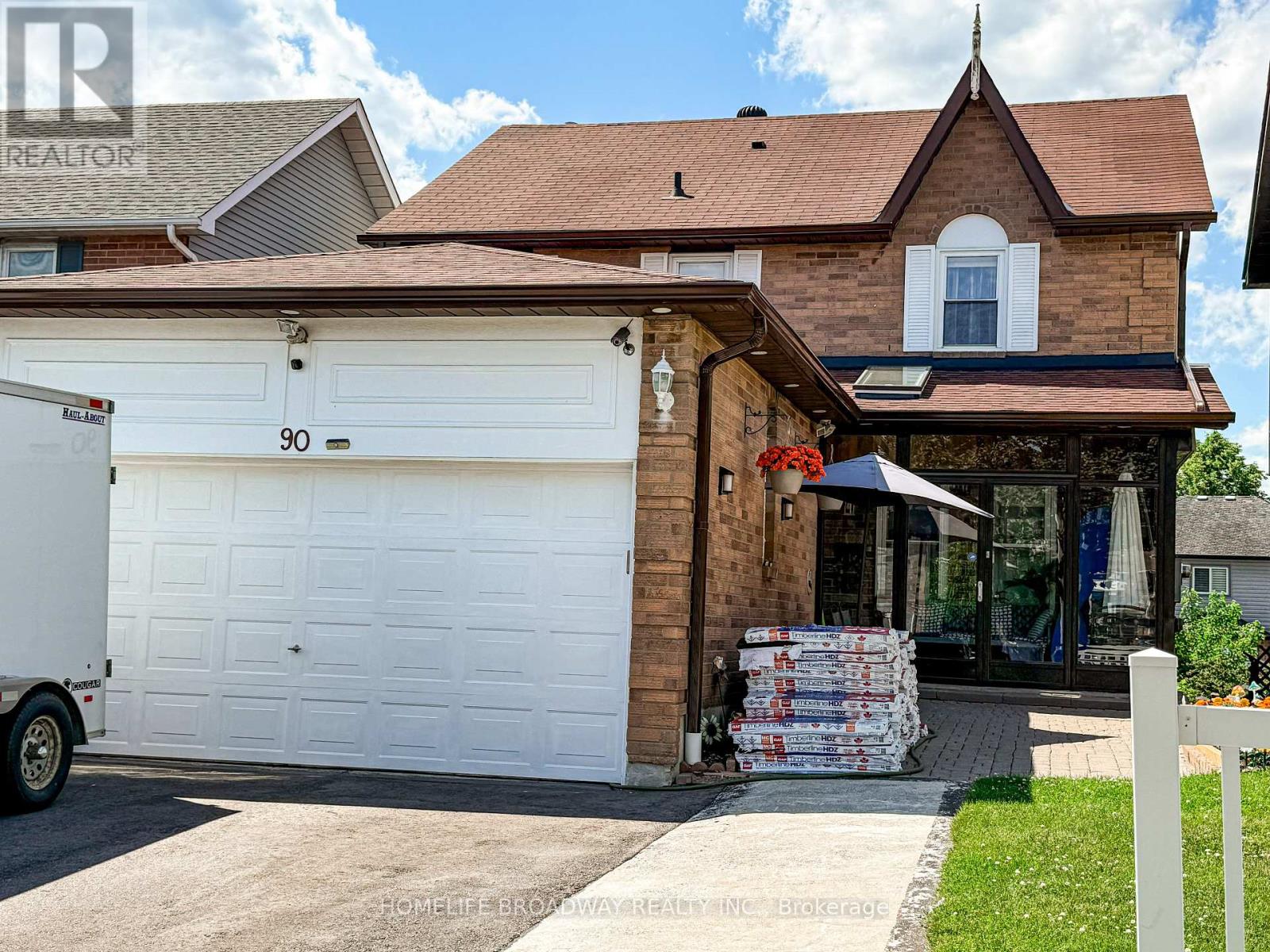 90 CHAPMAN DRIVE - 1