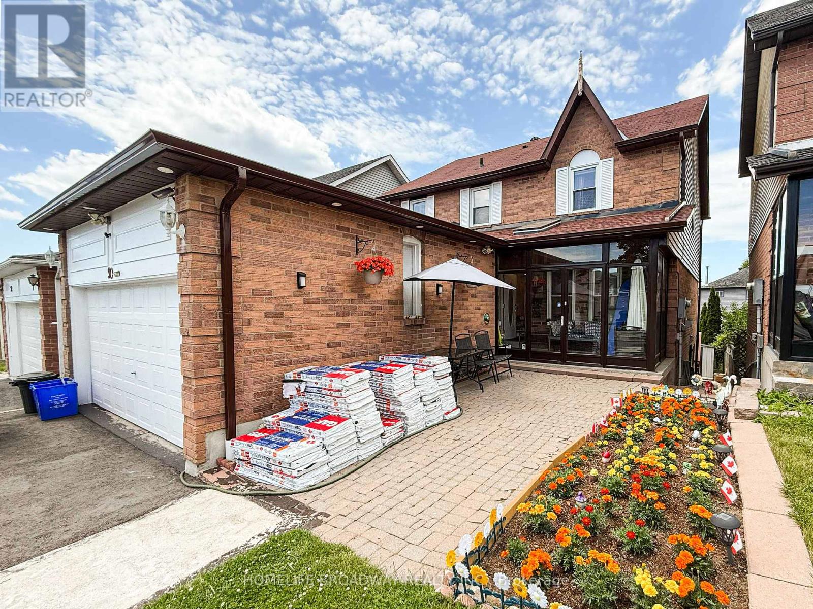 90 CHAPMAN DRIVE - 2