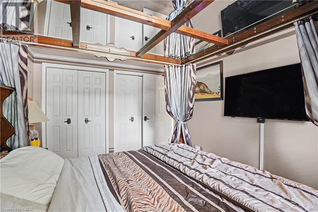 7361 HARTE Cul-de-sac - 22