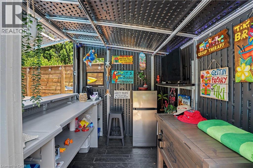 7361 HARTE Cul-de-sac - 41