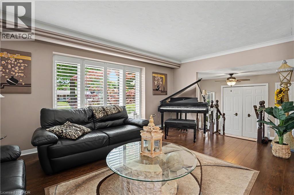 7361 HARTE Cul-de-sac - 9