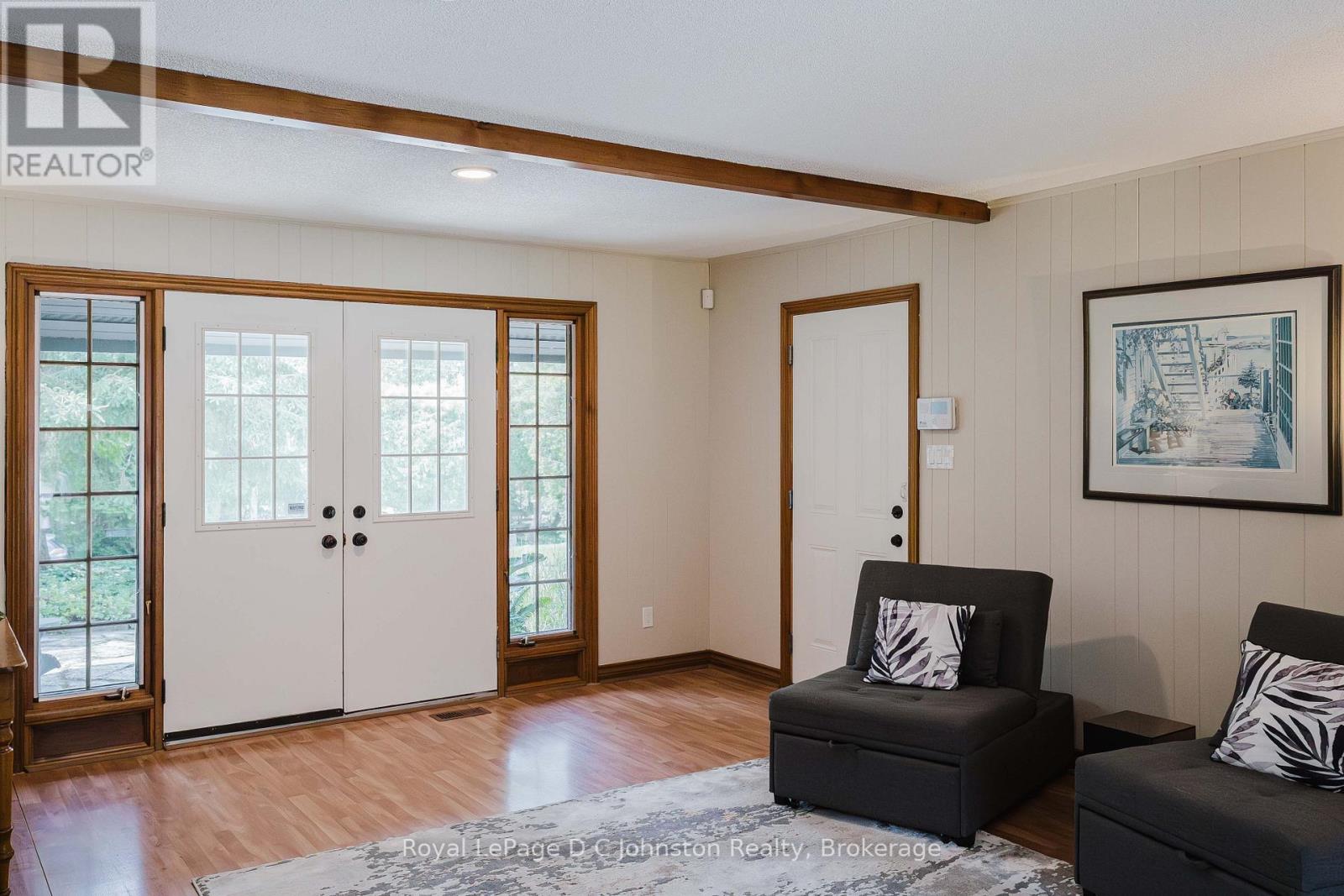 471 ECKFORD AVENUE - 14