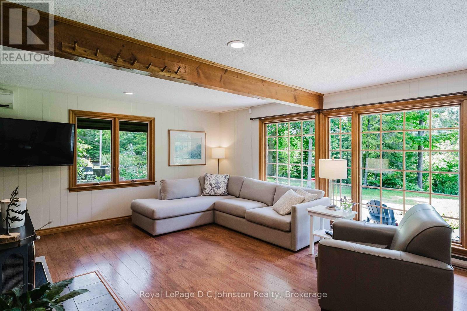 471 ECKFORD AVENUE - 23