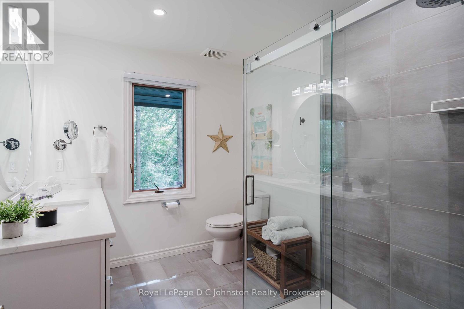 471 ECKFORD AVENUE - 28