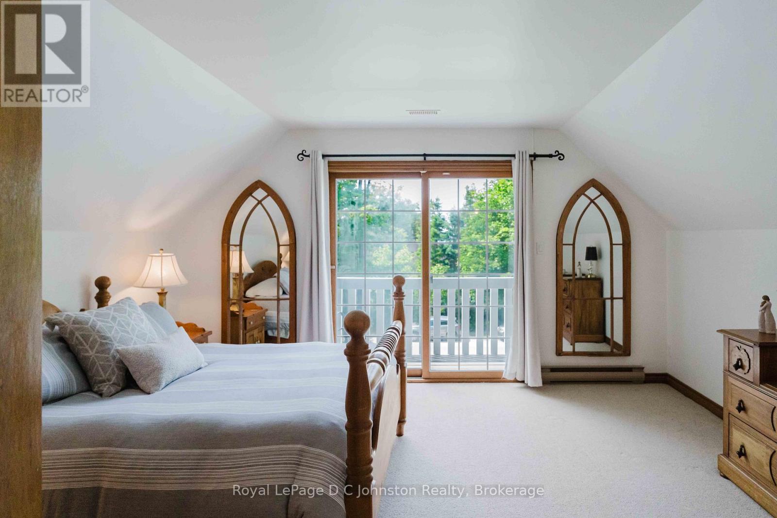 471 ECKFORD AVENUE - 31