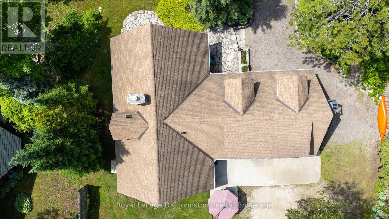 471 ECKFORD AVENUE - 40