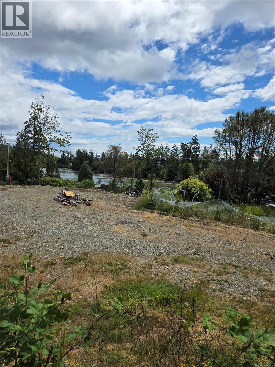 1824 Swartz Bay Rd - 2