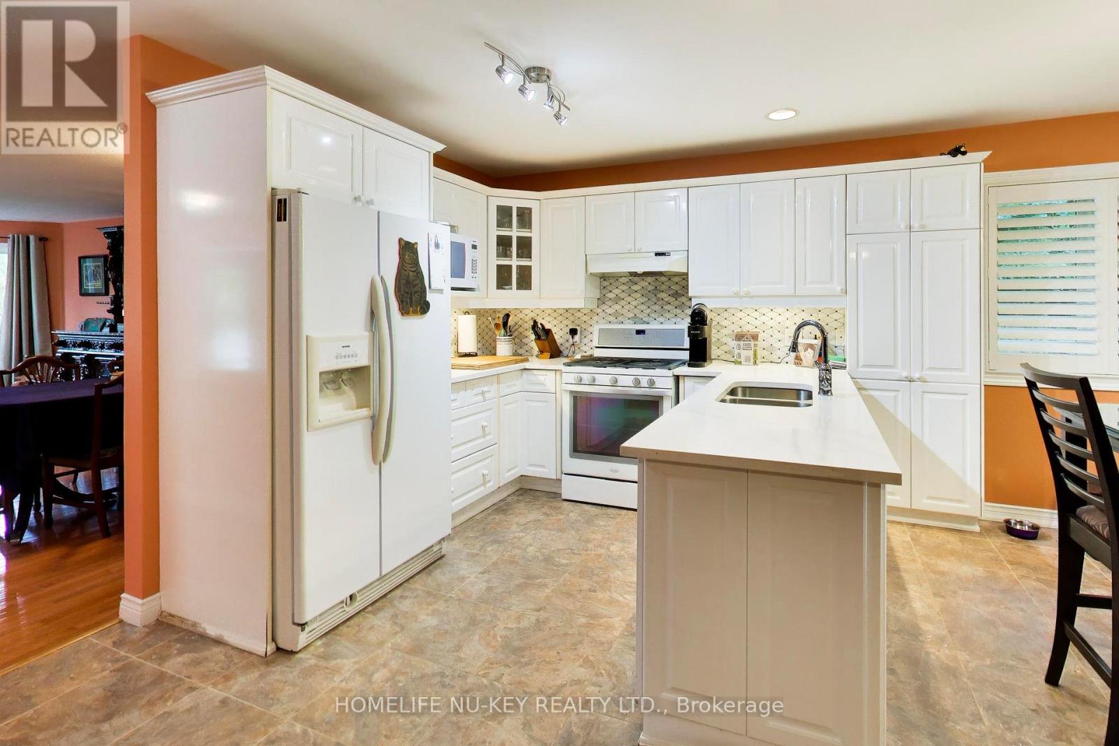 78 BROWN WOOD DRIVE - 12