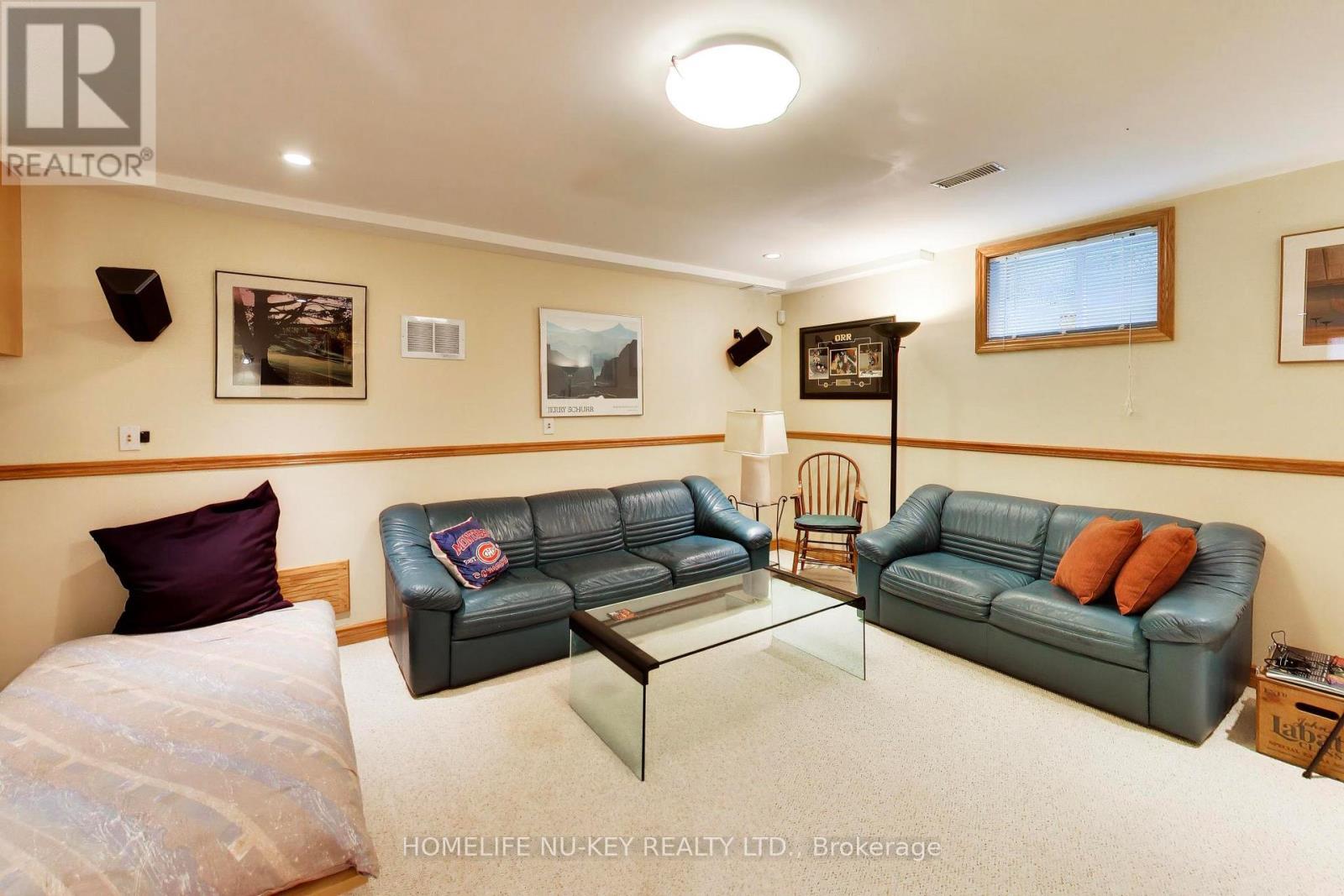 78 BROWN WOOD DRIVE - 27
