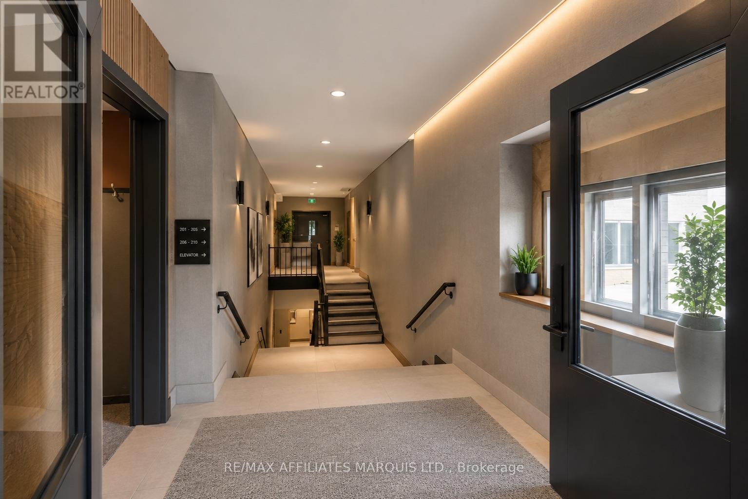 1335 RENEAL STREET - 11