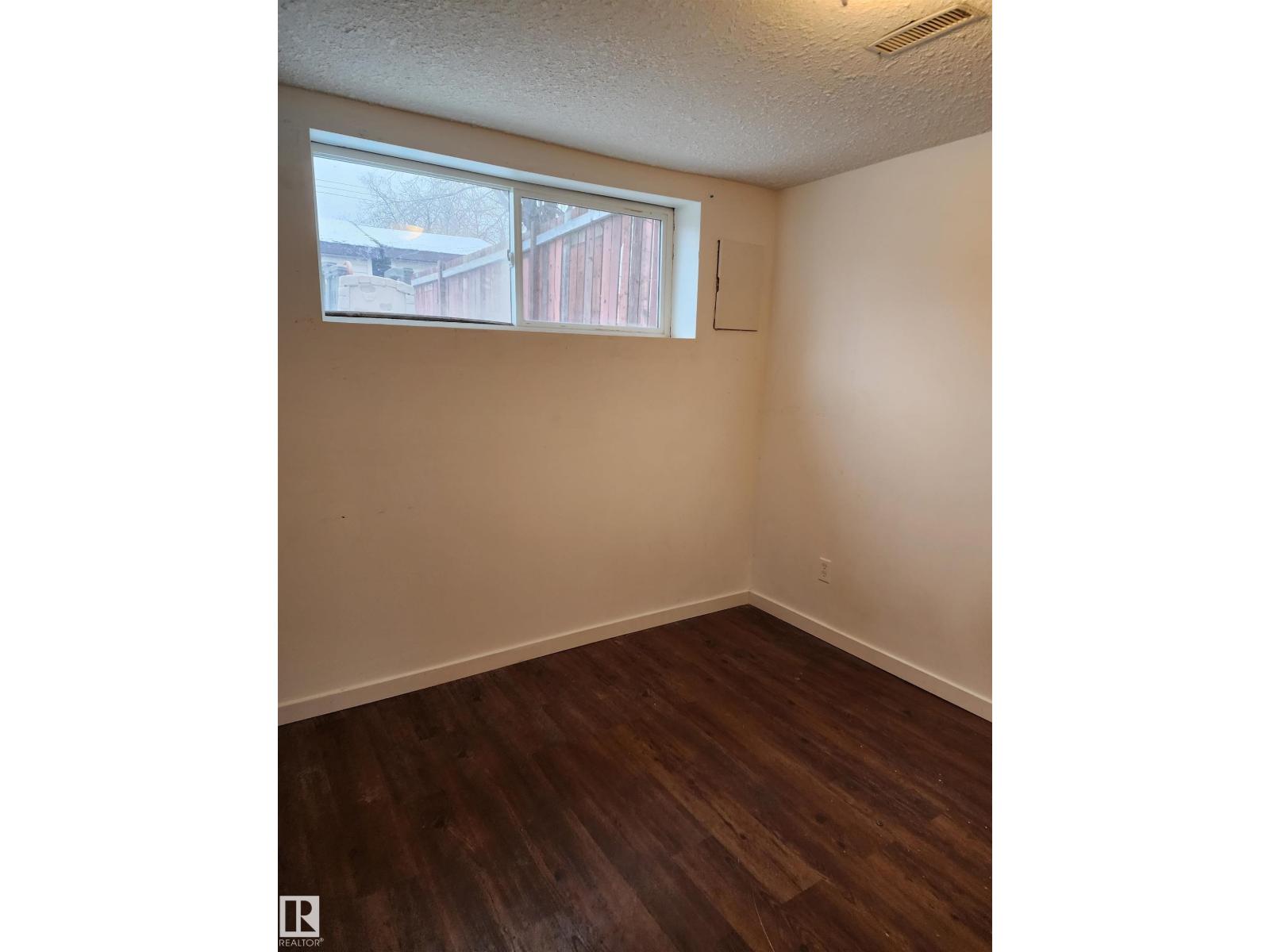 10219A 155 ST NW - 10
