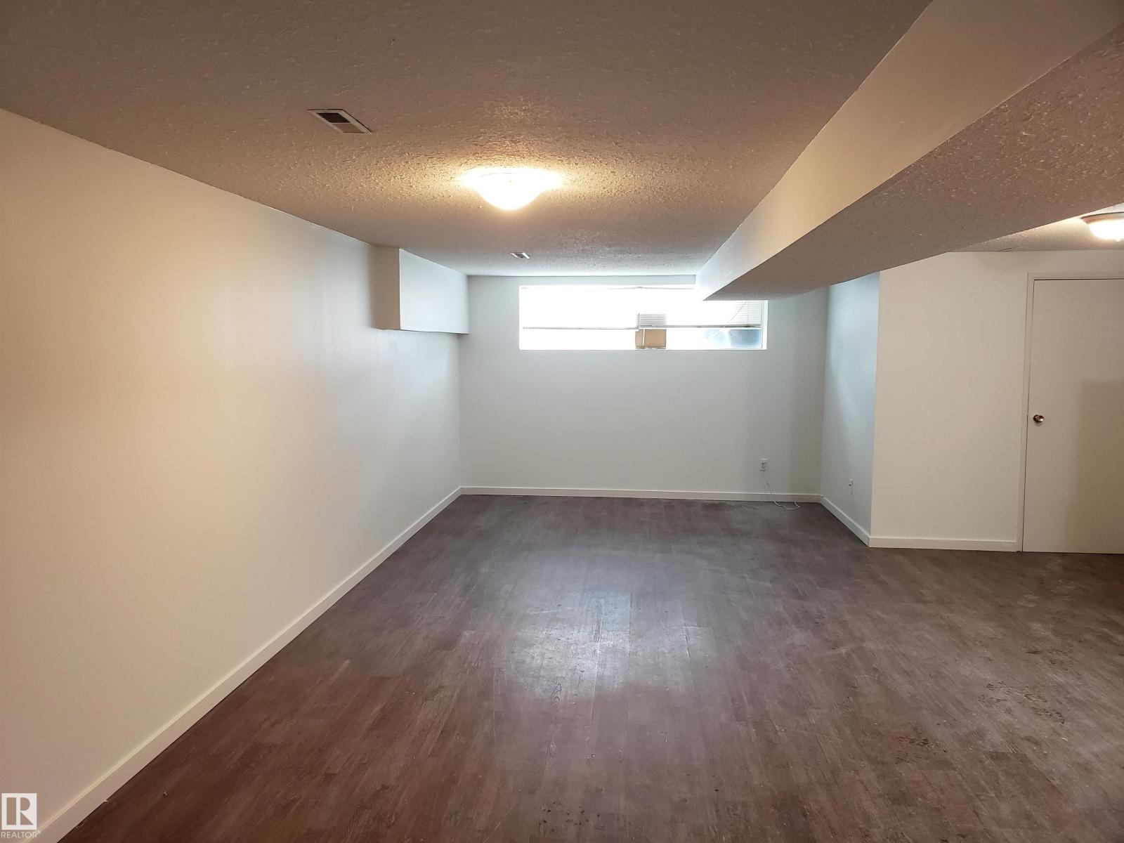 10219A 155 ST NW - 13