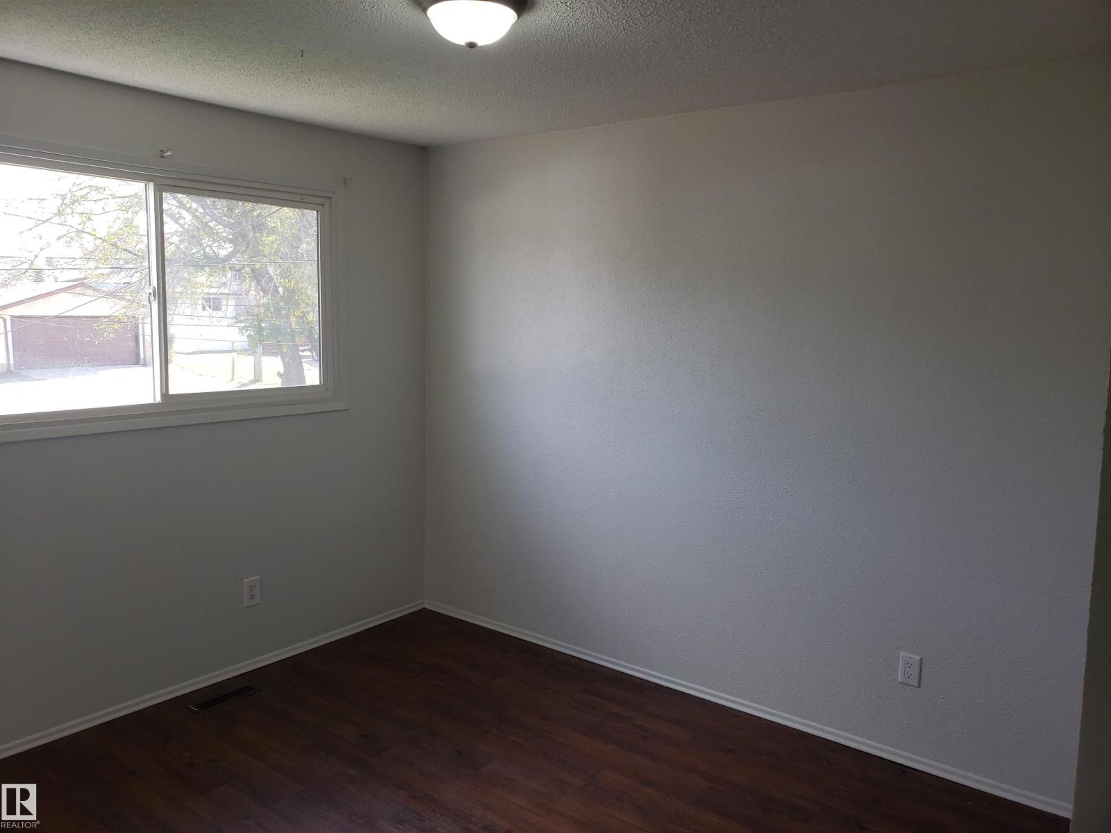 10219A 155 ST NW - 7