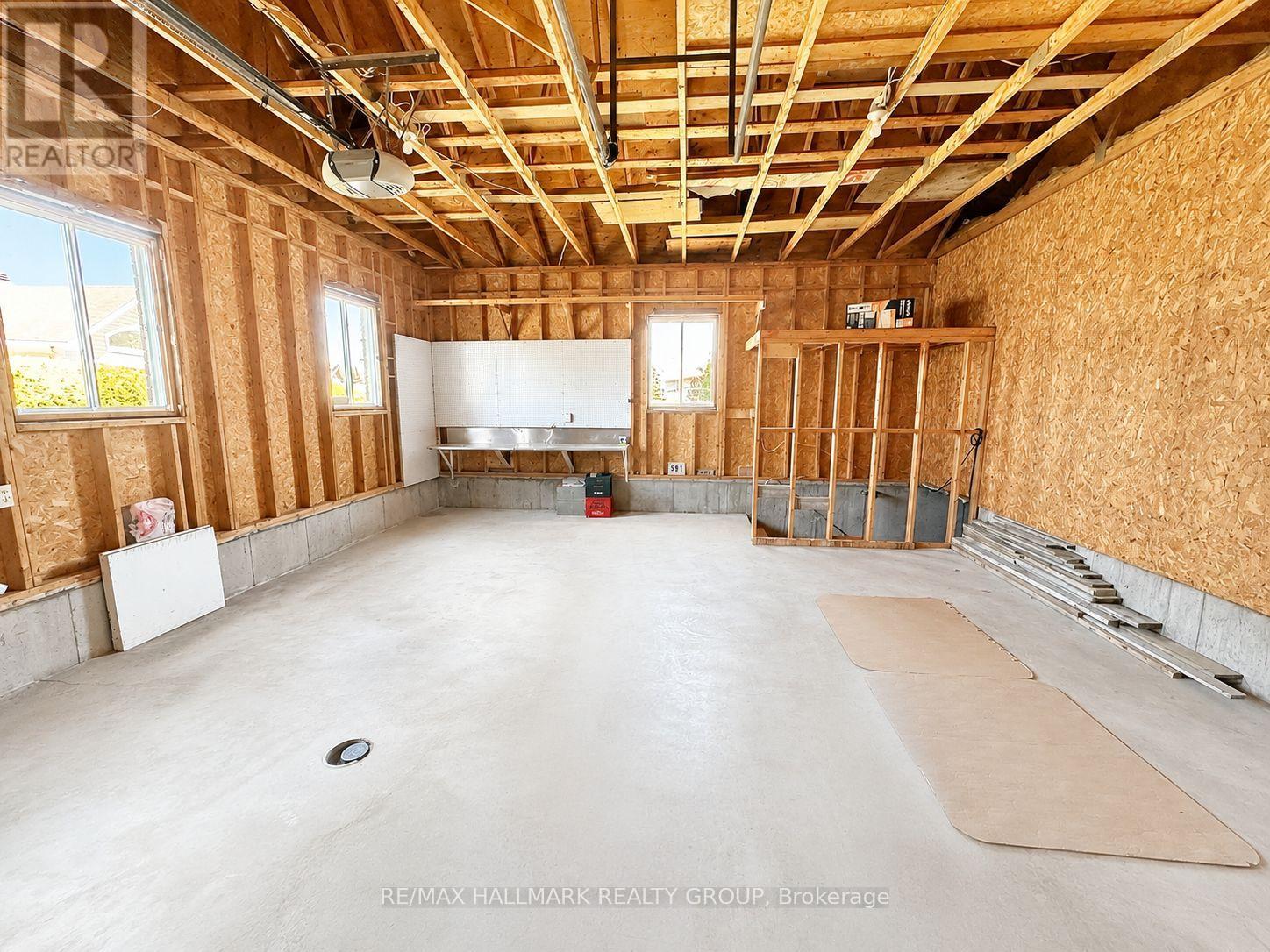 591 LAURIN STREET - 29
