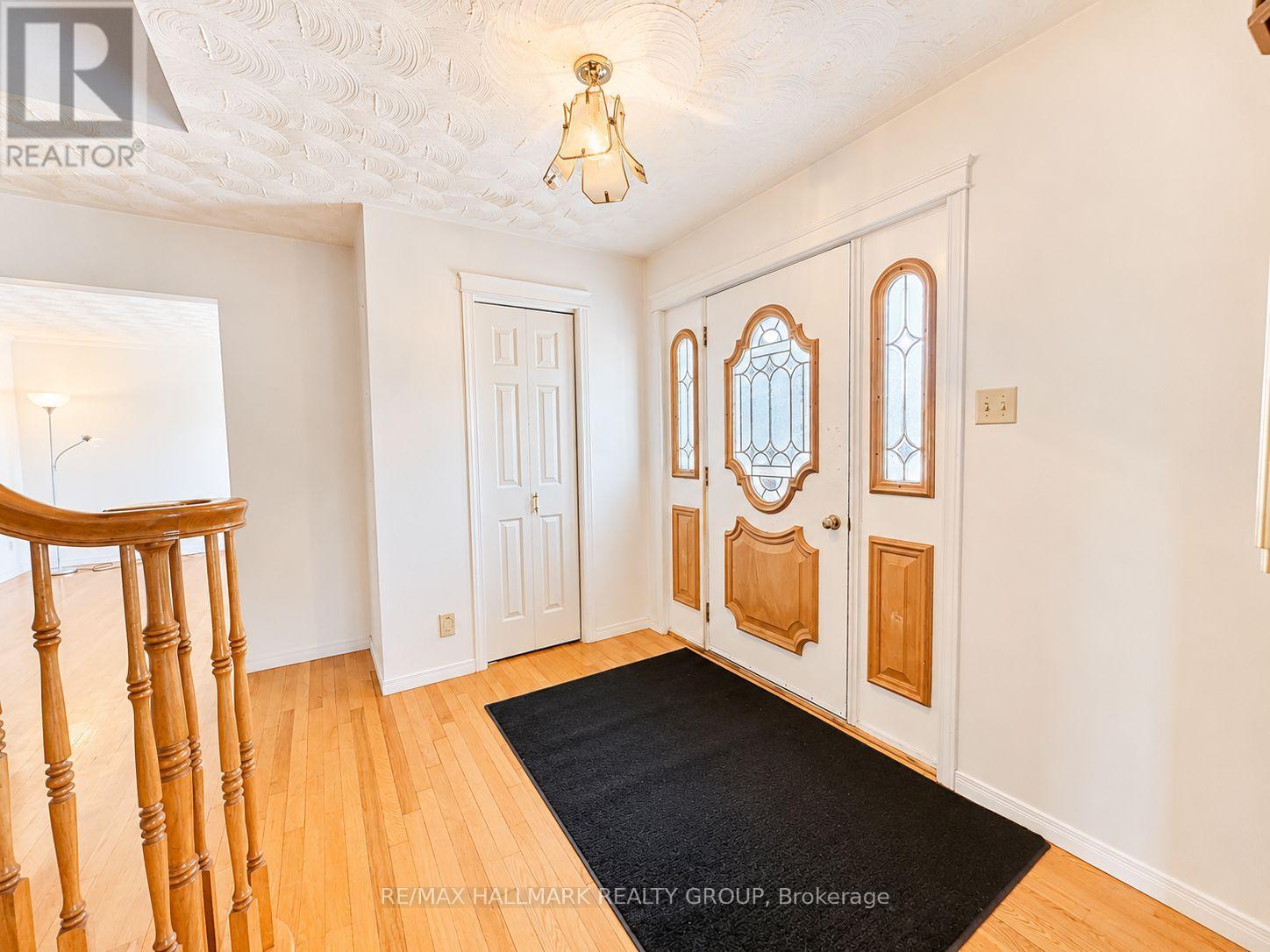 591 LAURIN STREET - 4