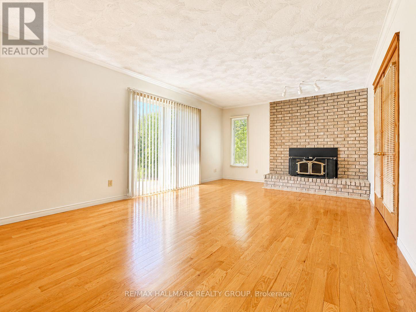 591 LAURIN STREET - 6