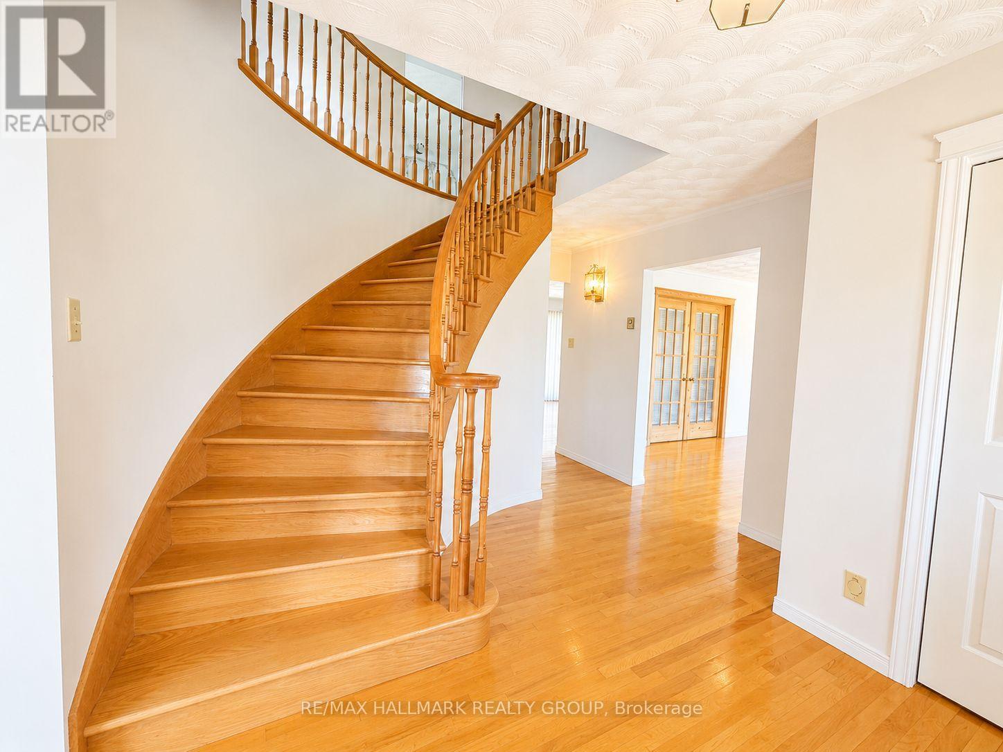 591 LAURIN STREET - 5