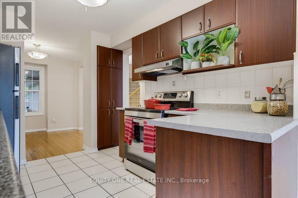 3 Bed, 4 Bath House for Sale in Ottawa – 325 APPLECROSS CRESCENT, Ottawa – MLS# X13443246 - Image 17