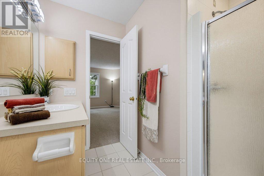 3 Bed, 4 Bath House for Sale in Ottawa – 325 APPLECROSS CRESCENT, Ottawa – MLS# X13443246 - Image 32