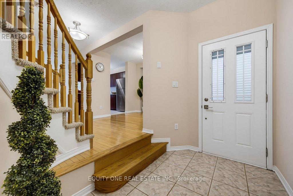 3 Bed, 4 Bath House for Sale in Ottawa – 325 APPLECROSS CRESCENT, Ottawa – MLS# X13443246 - Image 4