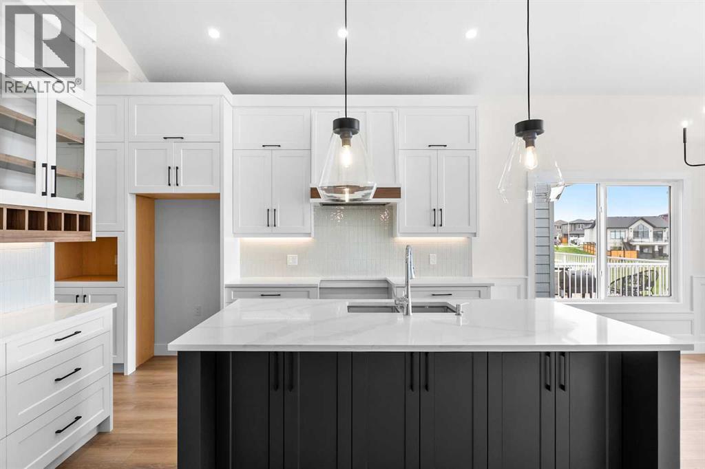716 Mandalay Avenue - photo 4