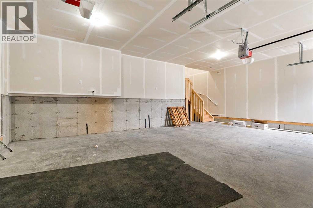 716 Mandalay Avenue — photo 47