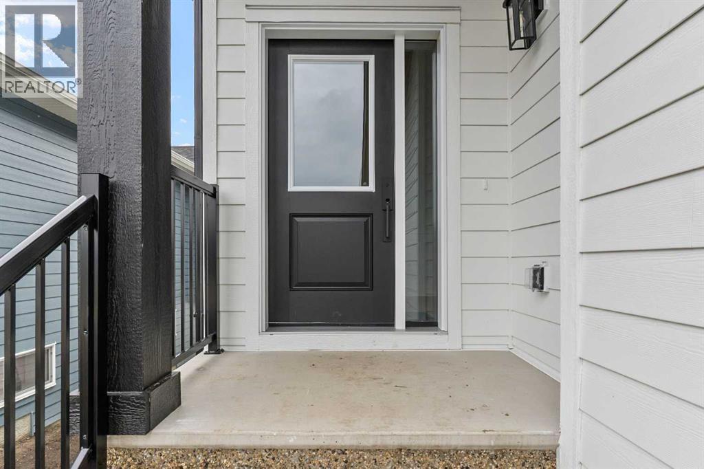 716 Mandalay Avenue — photo 35