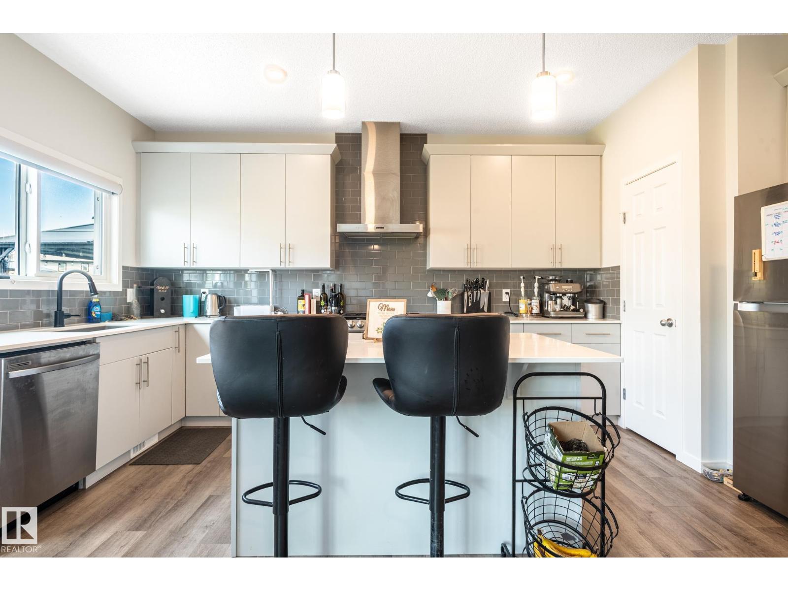 17562 63A ST NW - 17