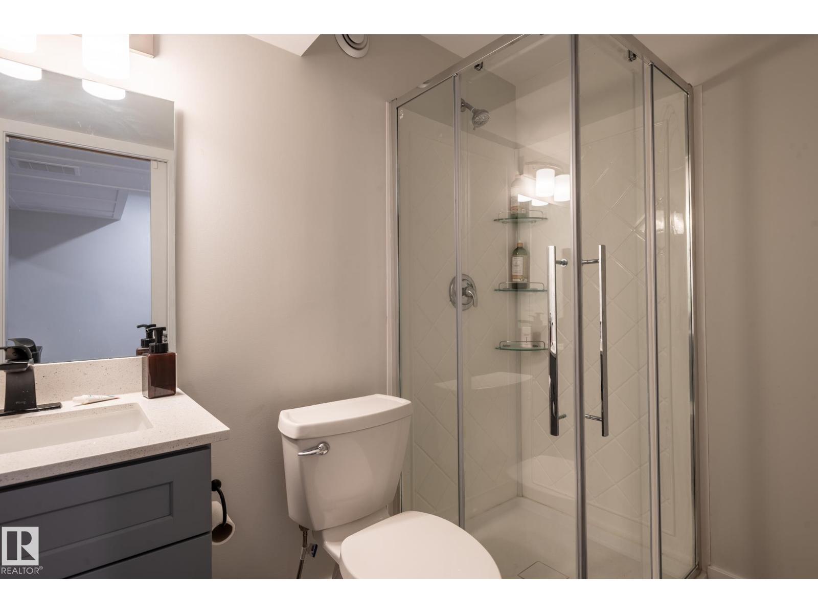 17562 63A ST NW - 37