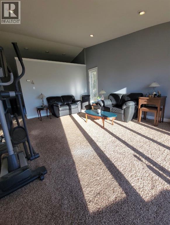 5521 46 Street — photo 12