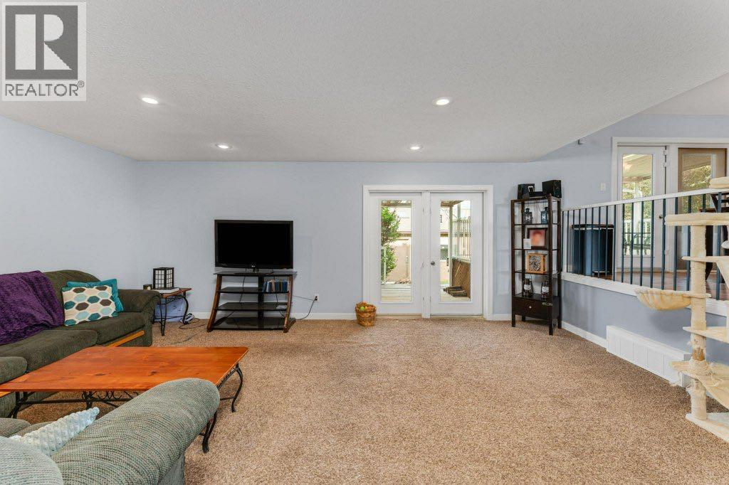 5521 46 Street — photo 22