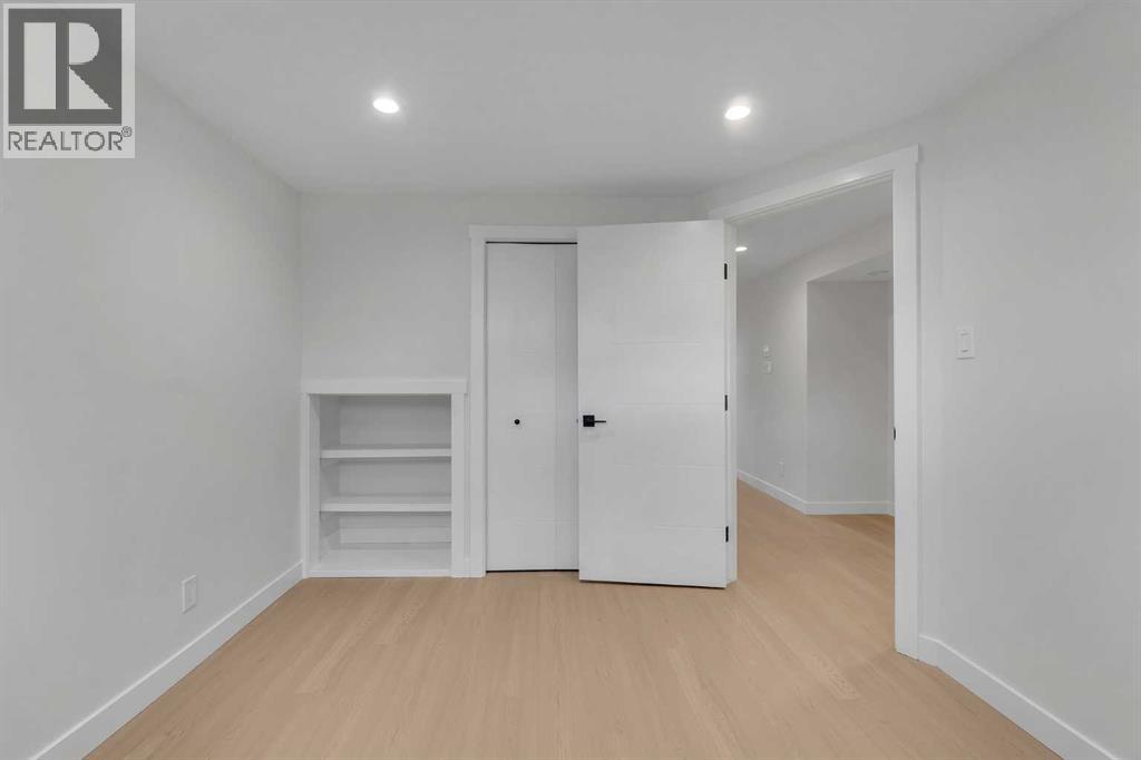 3410 30A Avenue SE — photo 32