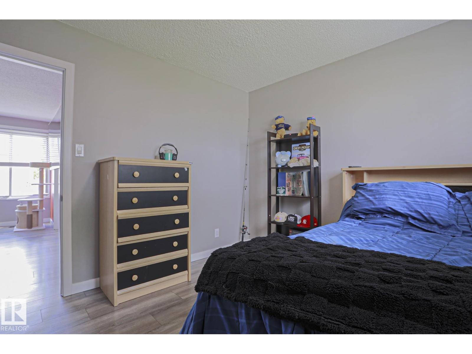 12517 79 ST NW — photo 16