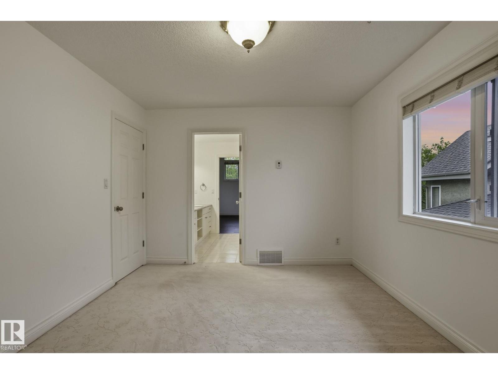 926 HOLLINGSWORTH BN NW - 42